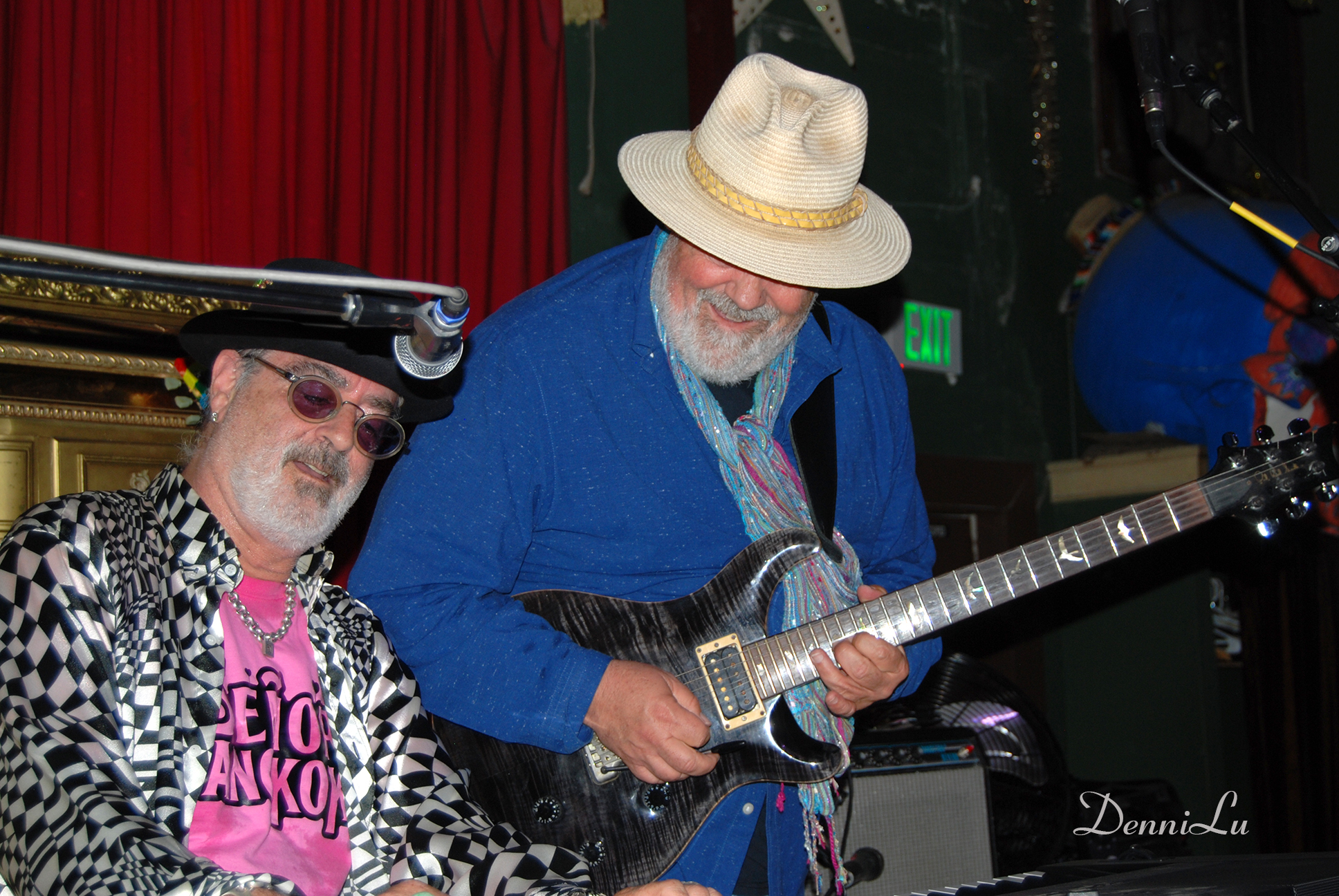 George Michalski & Peter Harris - Senor Bangkok